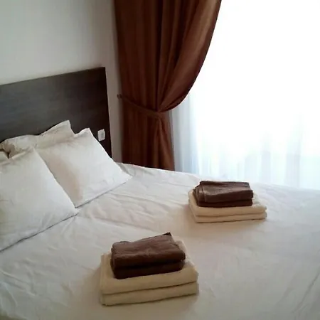 Апартамент In Grand Kamelia 2
